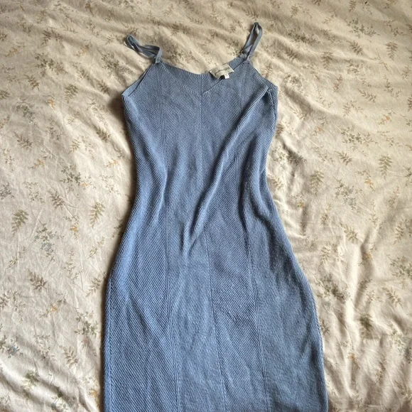 Blue knit maxi dress size small in great condition - Picture 3 of 6